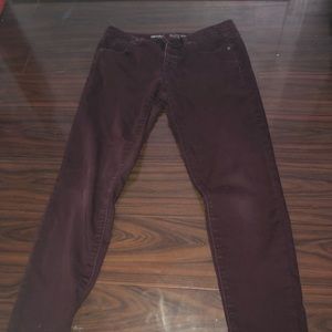 Size 4 mid rise skinny jeans